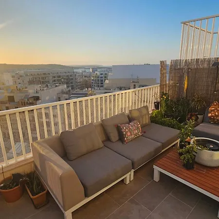 Sole Di Malta Panoramic View Penthouse Ubytování v soukromí St. Paul's Bay